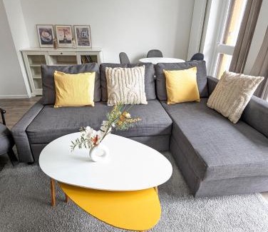 Faubourg de l'Arche Apartment | Évasion La Défense - Balcon & Wi-Fi, à 10 min de Paris