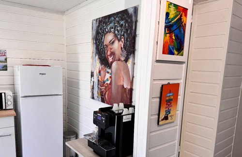 Bas du Fort Apartment | Évation Tropicale : Appartement Neuf Cosy à 100 Mètre de la Plage du Gosier