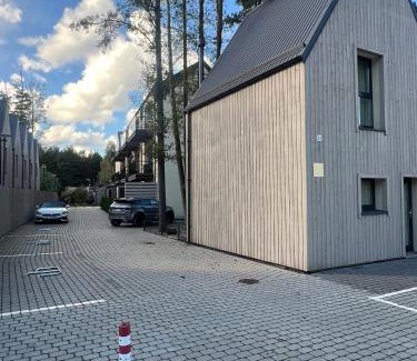 Palanga Apartment | Čiki Puki buto nuoma su šildomu lauko baseinu Kunigiškėse
