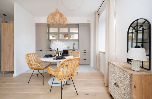 Lodz Apartment | Łódź Downtown - Parking & Balcony - by Rentujemy