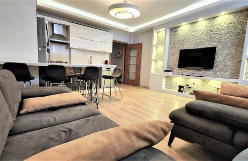 Bomonti Apartment | Şişli Center 2+1 modern renovated