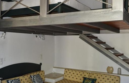 Lentas Apartment | Ήσυχη σοφίτα στον Λέντα