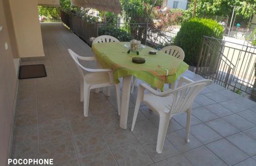 Kamena Vourla Apartment | Κεντρικό, ανετο και ευρύχωρο διαμέρισμα