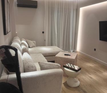 Glyfada Apartment | Πολυτελής απόδραση στην Γλυφάδα