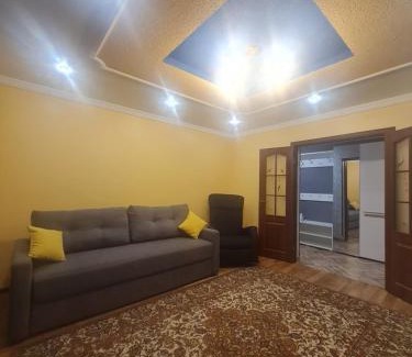 Lutsk Apartment | Апартаменти в Центрі,вул Незалежності, 5