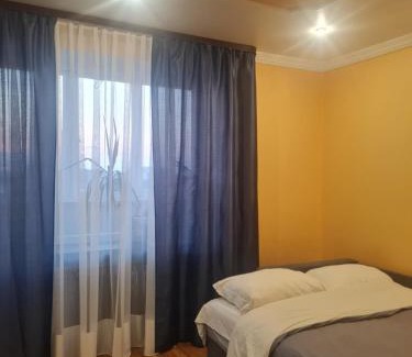 Lutsk Apartment | Апартаменти в Центрі,вул Незалежності, 5