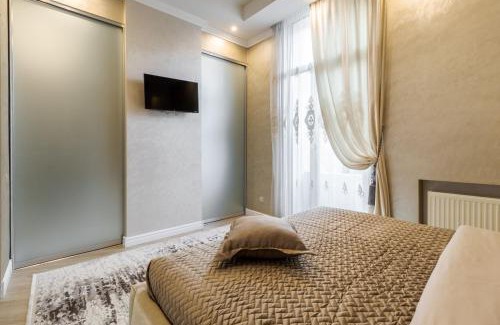 Lviv City Center Apartment | Апартаменти на Конопницької 4