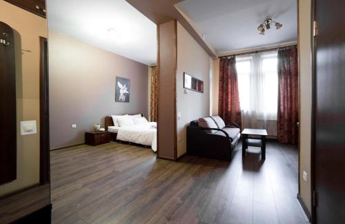 Lviv City Center Apartment | Апартаменти на площі Митній
