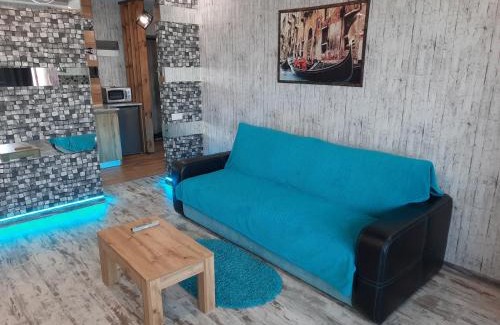 Kharkiv Apartment | апартаменты премиум класса с панорамой на центр