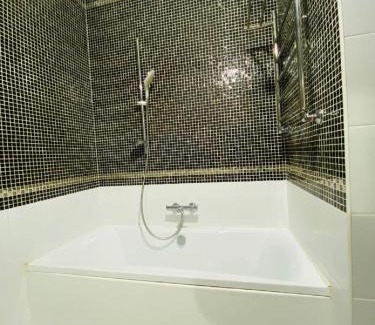Aktobe Apartment | Апартаменты 2 комнатная возле теннисного центра