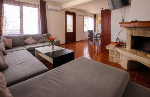Sapareva Banya Apartment | Апартамент Алекс