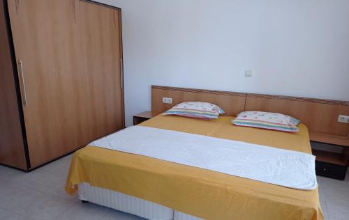 Chernomorets Apartment | Апартамент Къмпинг Градина