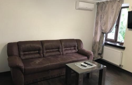 Kamenets-Podol'skiy Apartment | Бажане місце