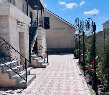 Taraz Hotel | Вояж