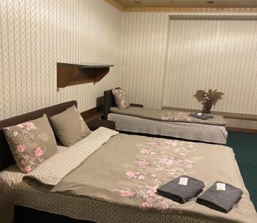 Yavory Bed & Breakfast | Відпочинковий комплекс,міні готель Старий дворик