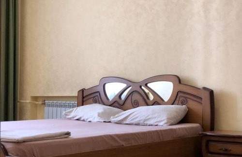 Dnipro Apartment | Гаряча вода та опалення є без світла Elit Aparts on Pushkina WIFI