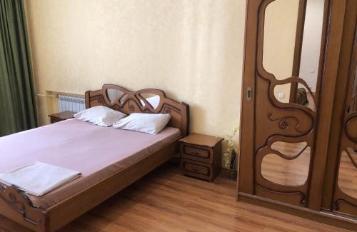 Dnipro Apartment | Гаряча вода та опалення є без світла Elit Aparts on Pushkina WIFI