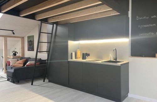Kamenets-Podol'skiy Apartment | «ГОРИ́ЩЕ на площі Польський ринок»