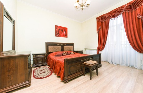 Shevchenkivs'kyi District Apartment | гринченко in Shevchenkivs'kyi district