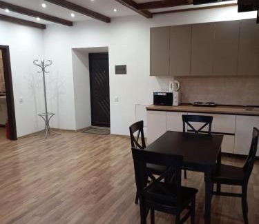 Lviv City Center Apartment | Дворівневі апартаменти на площі Ринок
