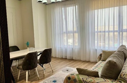Almaty Apartment | Двухкомнатная студия с панорамным видом на горы
