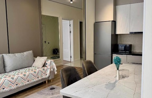 Almaty Apartment | Двухкомнатная студия с панорамным видом на горы