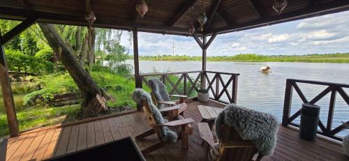 Velikiy Les Villa | Дом на берегу