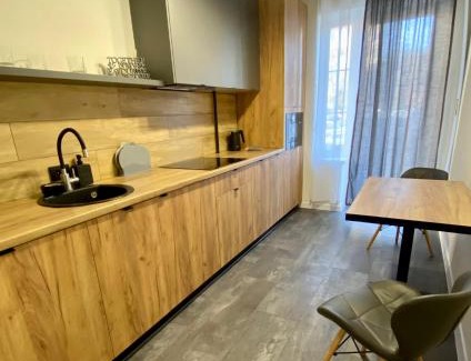 Uzhhorod Apartment | ЖК МАЄТОК Володимирська 90