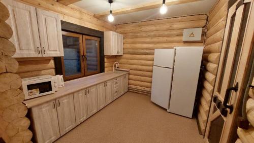 Pirnove Bed & Breakfast | Загородный комплекс Fort Pirnov Park