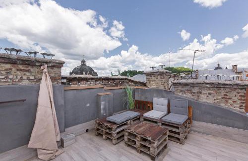 Prospekt Svobody Apartment | З оглядовою терасою на Львів вулиця Свободи 35