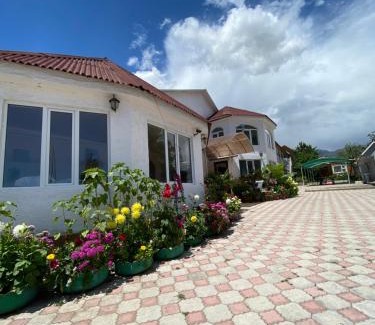 Cholpon-Ata House | Иссык-Куль Гостевой Дом