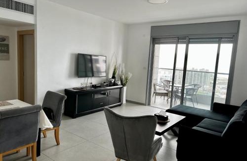 Bat Yam Apartment | Квартира, Бат-ям