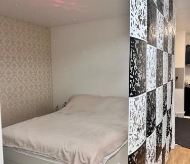 Chaville Apartment | Квартира в Шавиль