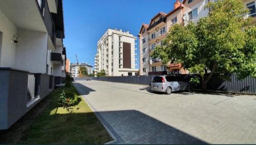 Uzhhorod Apartment | квартира з паркомісцем