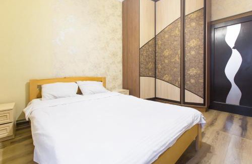 Lviv City Center Apartment | Квартира подобово біля Площі Ринок вулиця Староєврейська 17