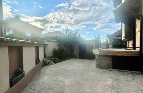 Sapareva Banya House | Къща за гости Алида