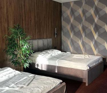 Yavory Cabin | Львівське Передмістя Котедж