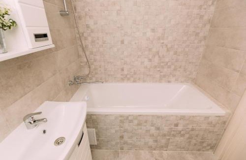 Zarichnyi District Apartment | Люкс апартамента на Харьковской возле ТЦ Лавина