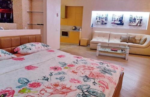 Dnipro Apartment | Люкс с джакузи в Мост Сити, вид на реку, 20 этаж, терасса Новый дом
