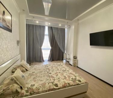 Odessa Apartment | Маршала Малиновського 18 б 12 Жемчужина квартира