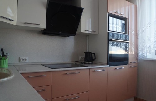 Nizhnevartovsk Apartment | Мира 60 к2