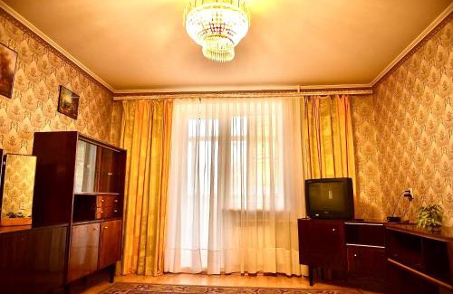 Zarichnyi District Apartment | Недорога квартира на Харківській, 32