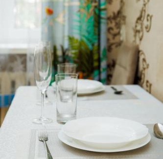 Svitlogirske Apartment | Однокімнатна квартира у центрі Полтави біля Каштаної Алеї та Листопада Документи для відряджень ФОП 3 група Мережа квартир Біла ковдра