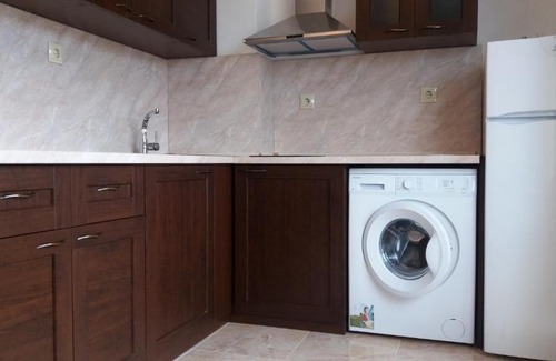 Hristo Botev Apartment | самостоятелен апартамент
