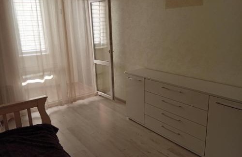 Yuzhne Apartment | Сдача квартира с видом на море м Южне