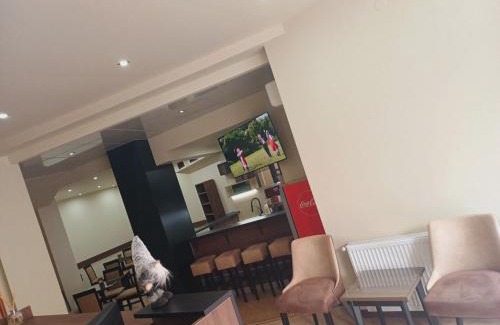 Troyan Hotel | Семеен хотел МАРС