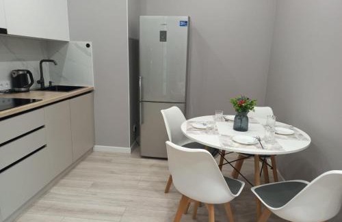 Almaty Apartment | Современная 1 комнатная в центре для 3 гостей