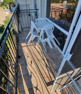 Chernomorets Apartment | Студия първа линия Черноморец