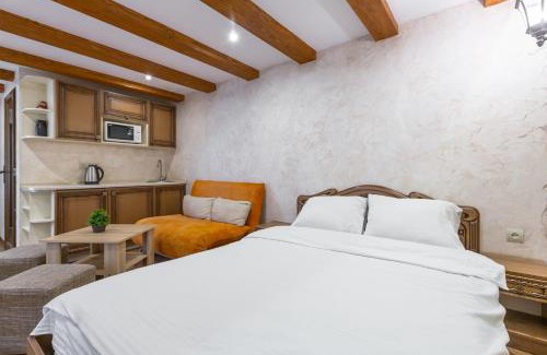 Lviv City Center Apartment | Сучасна квартира на Площі Ринок 3 після ремонту у місті Львові самий центер