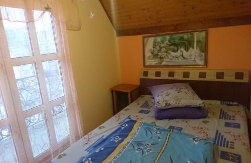 Podobovets House | "У Яслигана"